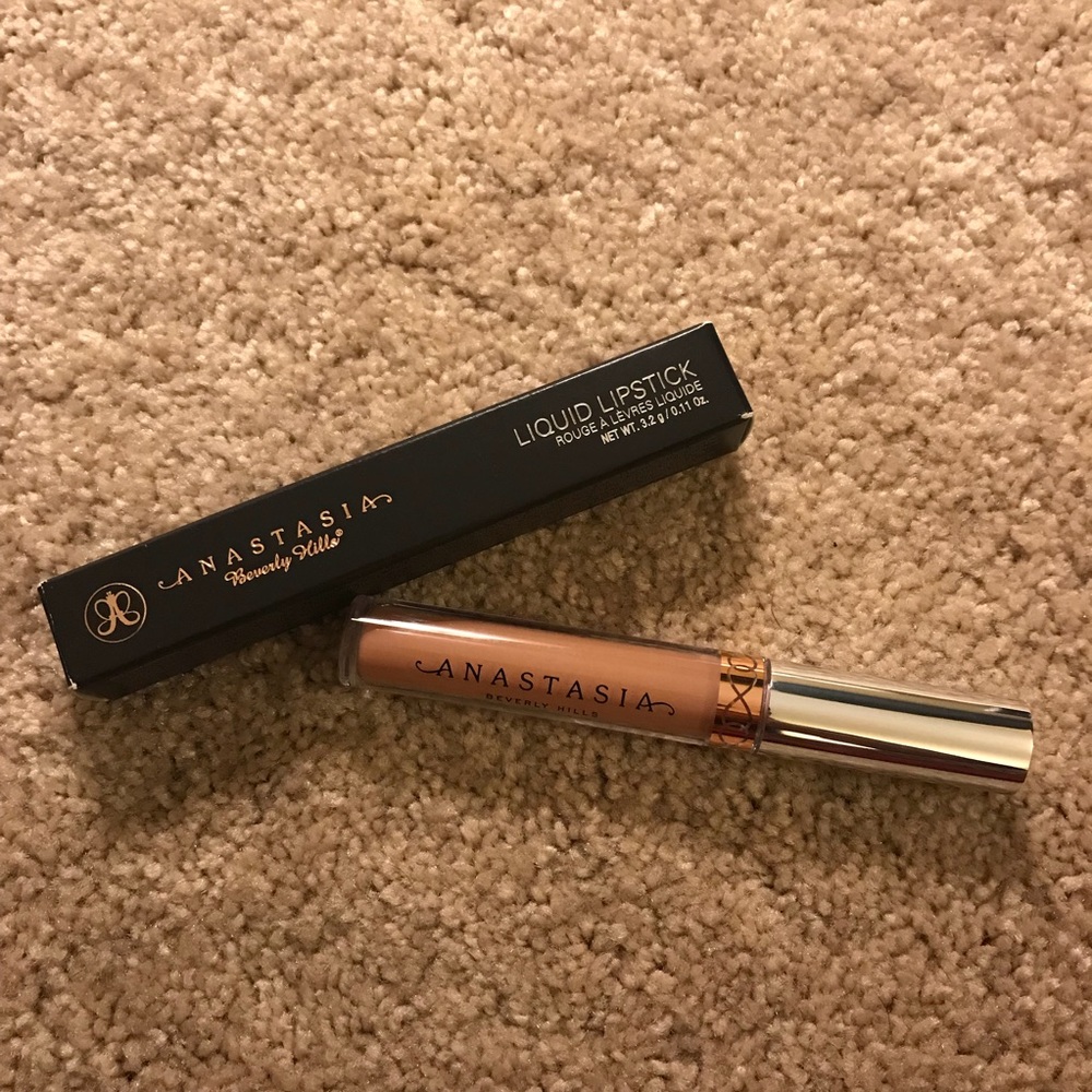 Anastasia Beverly Hills Stripped liquid lipstick